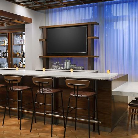 Courtyard By Marriott Los Angeles Woodland Hills Extérieur photo