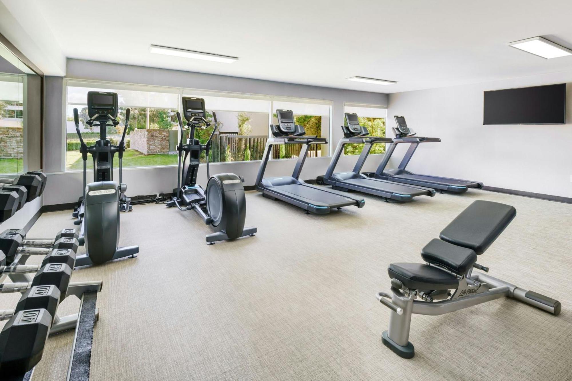 Courtyard By Marriott Los Angeles Woodland Hills Extérieur photo