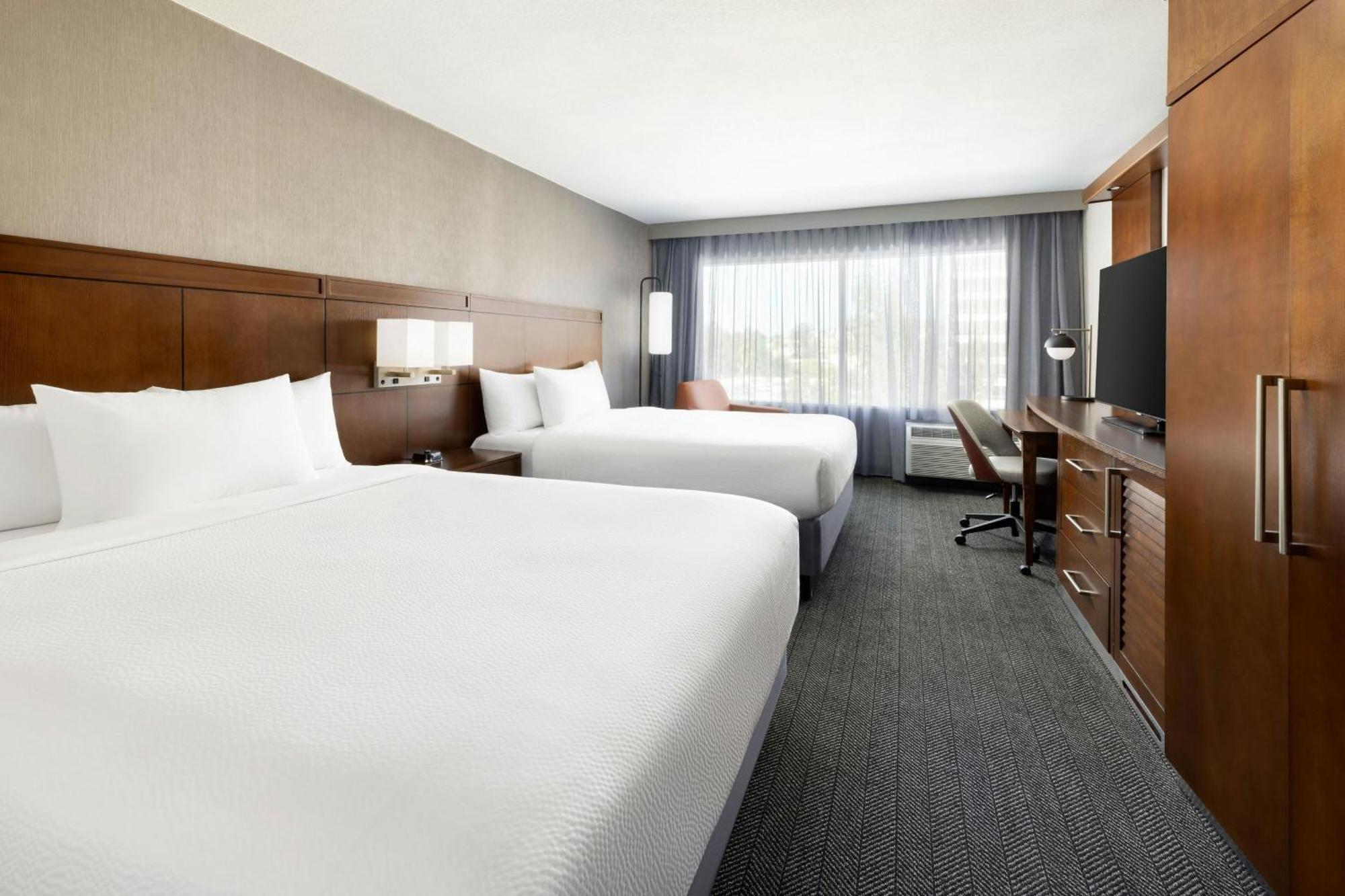 Courtyard By Marriott Los Angeles Woodland Hills Extérieur photo