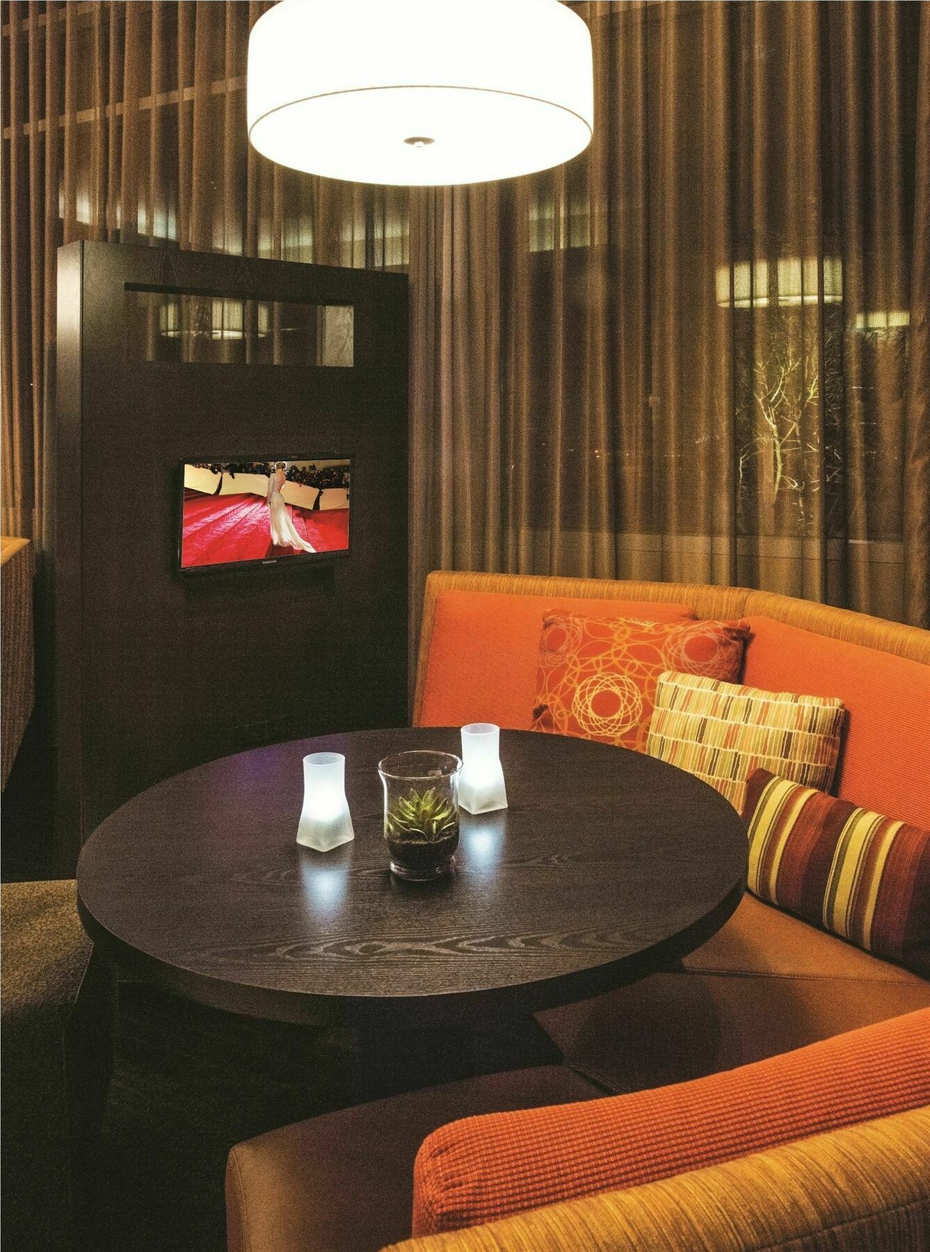Courtyard By Marriott Los Angeles Woodland Hills Extérieur photo