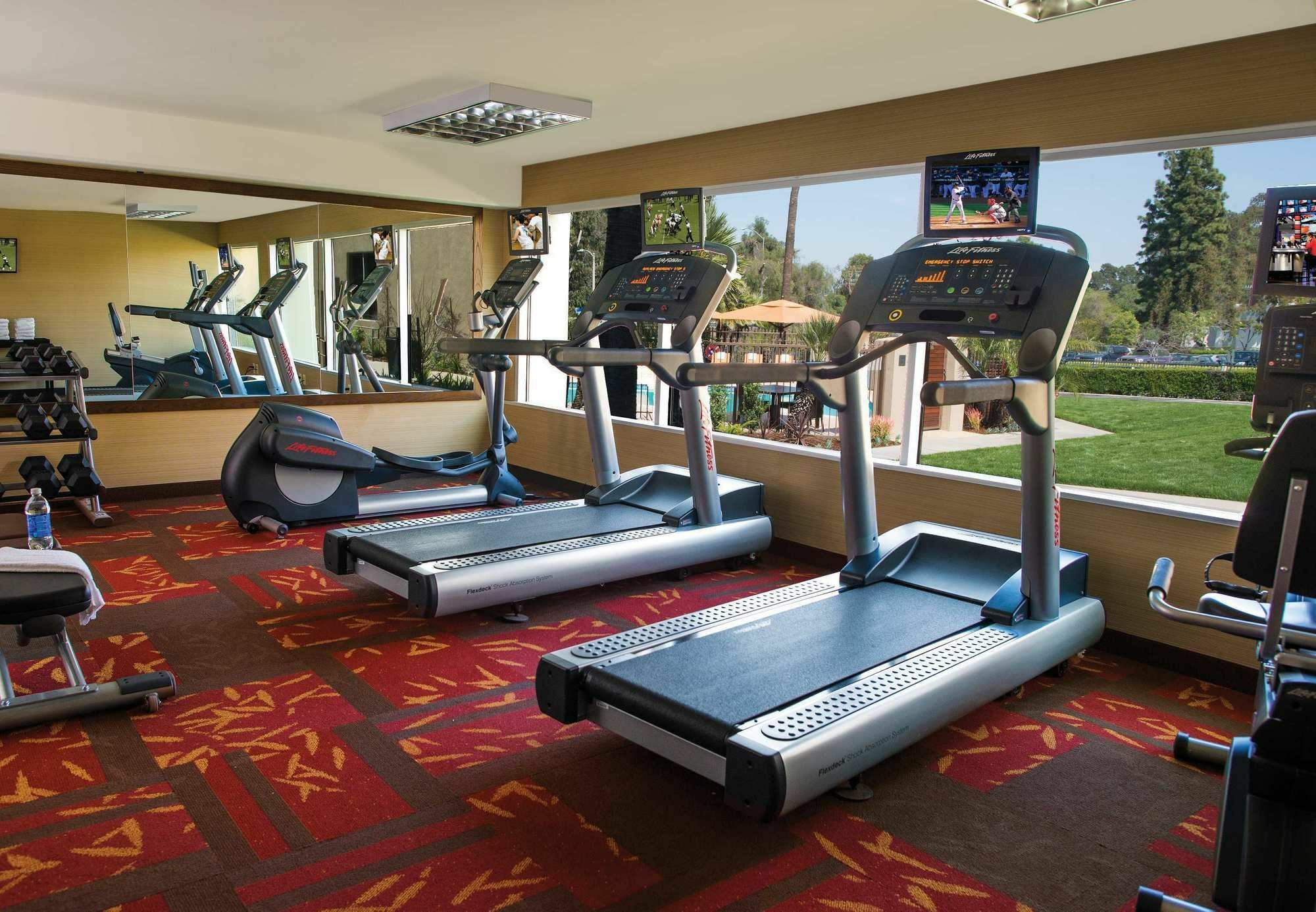 Courtyard By Marriott Los Angeles Woodland Hills Extérieur photo